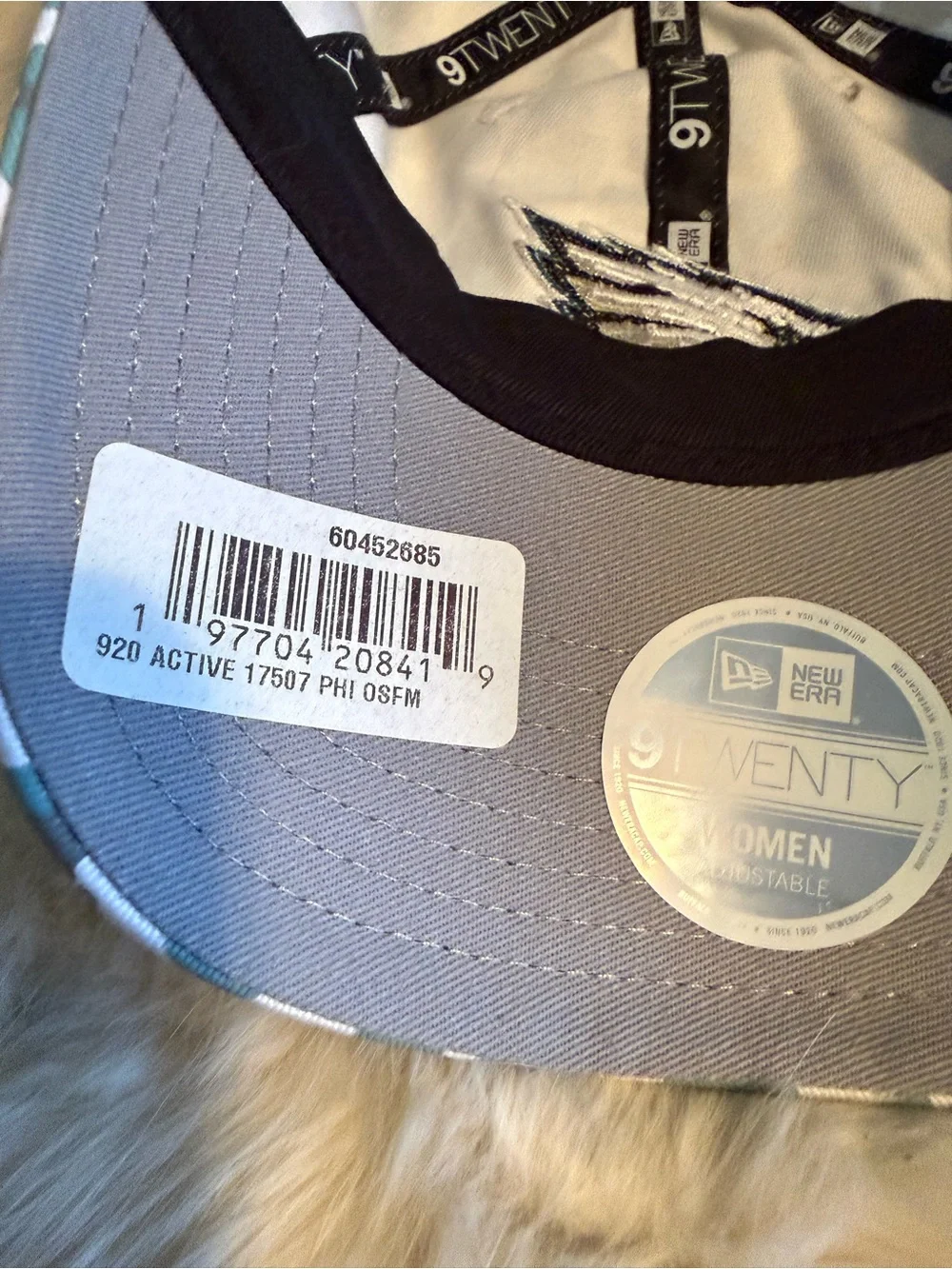New Era Women’s Philadelphia Eagles Active Leopard 9TWENTY NFL Football Hat